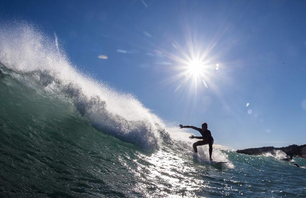 Com os brasileiros entre os favoritos, o Mundial de Surfe começa na tarde desta quarta-feira (horário de Brasília). | Olivier Morin/AFP
