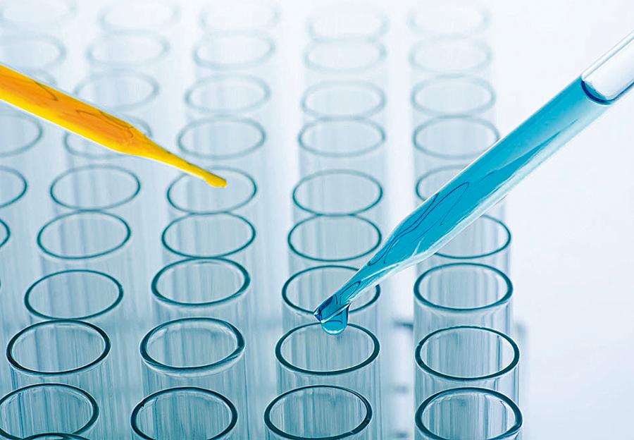 Os biossimilares têm como principal alvo as doenças autoimunes, alguns tipos de câncer e  também têm papel importante no tratamento pós transplante. | Bigstock