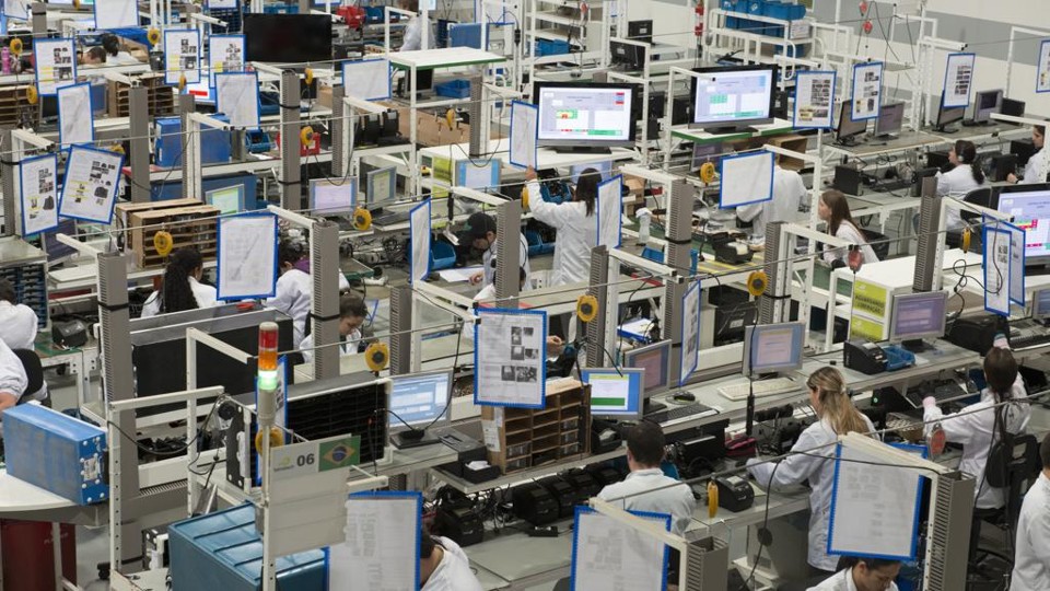 Fábrica da Bematech em São José dos Pinhais: empresa é a paranaense mais bem colocada no ranking da inovação. | Henry Milleo/Gazeta do Povo