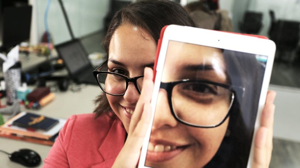 Ana Carolina Malucelli mudou a carreira após um curso em inovação. | Ivonaldo Alexandre/Gazeta do Povo