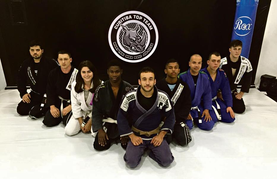 Equipe da Curitiba Top Team: academia registra crescimento de 20% ao ano. | Divulgação
