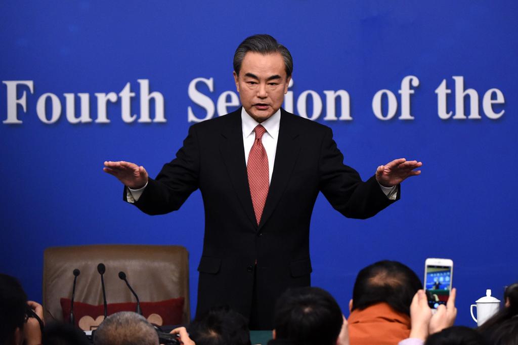 O ministro chinês Wang Yi apresenta plano quinquenal para reaquecer a economia chinesa | Wang Zhao/AFP