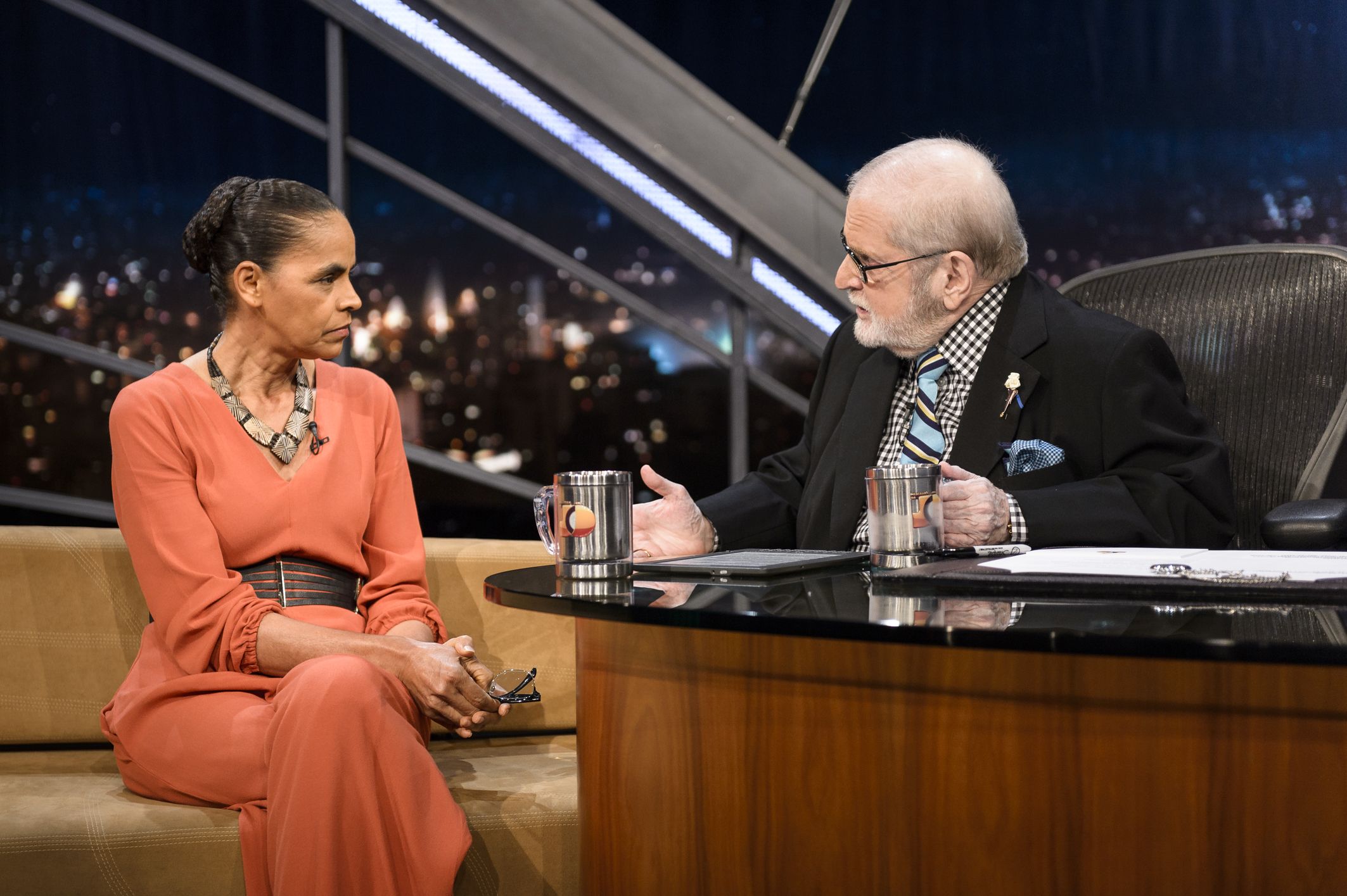 Marina com Jô  Soares: “Os dois partidos [PT e PMDB] estão implicados igualmente [na atual crise]”. | Ramon Vasconcelos/Rede Globo