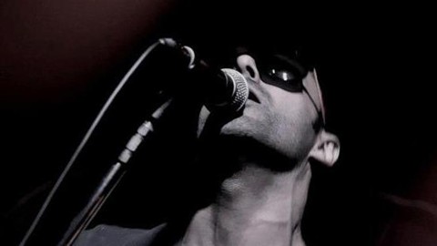 Curitibano disputa posto de vocalista do Stone Temple Pilots John Veras sempre teve o Stone Temple Pilots como uma de suas influências | Divulgação/