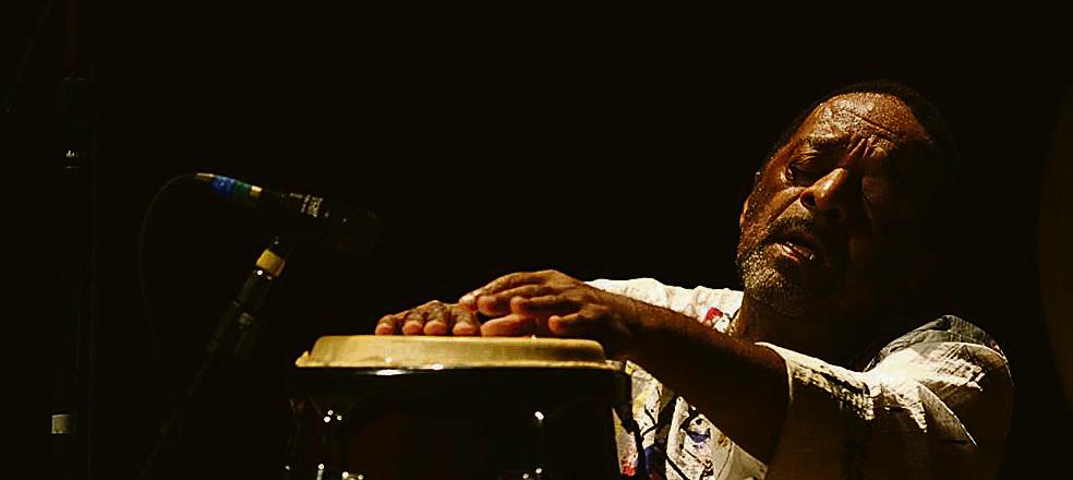 Nana Vasconcelos descobriu o câncer de pulmão em 2015. | Antônio More Júnior/Gazeta do Povo