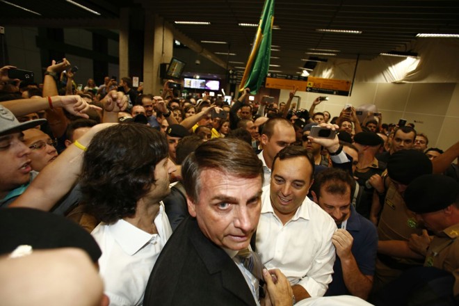 O deputado federal Fernando Francischini recepcionou Bolsonaro. | Marcelo Andrade Gazeta do Povo