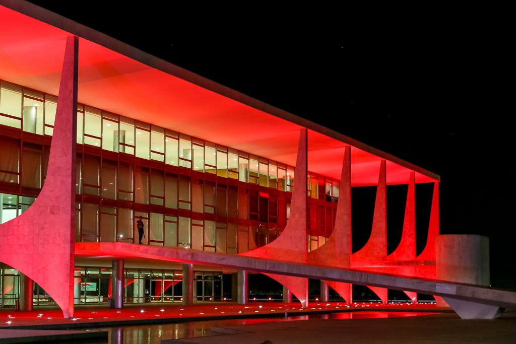 No semipresidencialismo, presidente perderia parte das atribuições atuais. | Rafael Carlota/PR