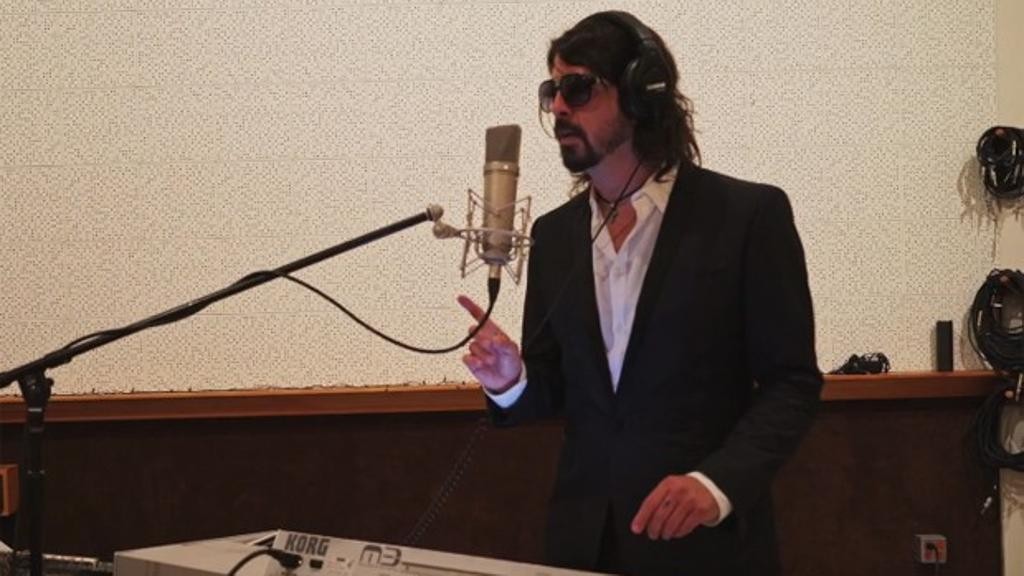 Dave Grohl no vídeo divulgado pela banda