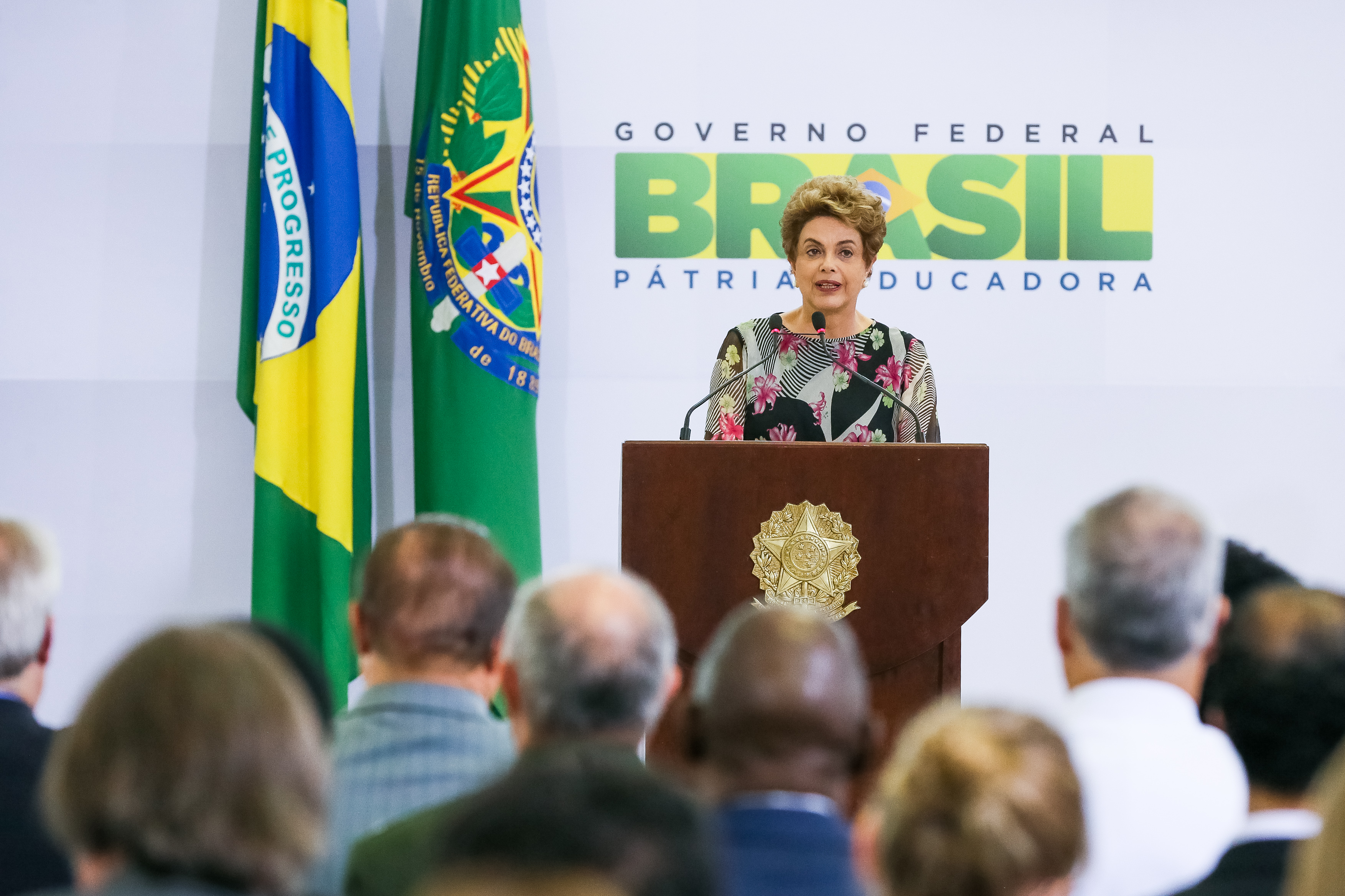 Dilma durante cerimônia de lançamento do eixo de desenvolvimento tecnológico, educação e pesquisa do Plano Nacional de Enfrentamento ao Aedes e à Microcefalia | Divulgação/Roberto Stuckert Filho/PR/