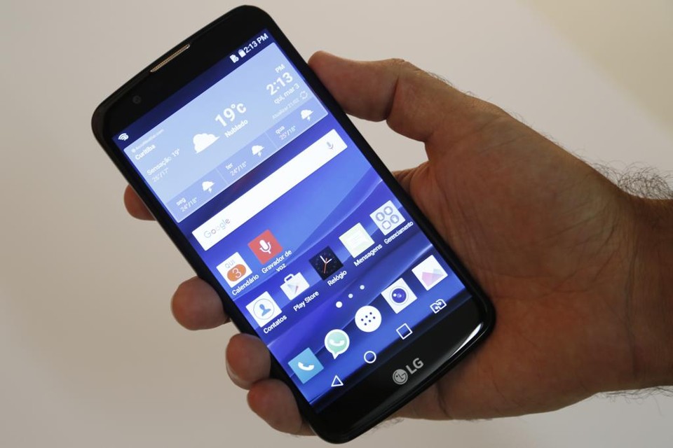 LG aposta no mercado de aparelhos intermediários com o K10 | Henry Milleo/Gazeta do Povo