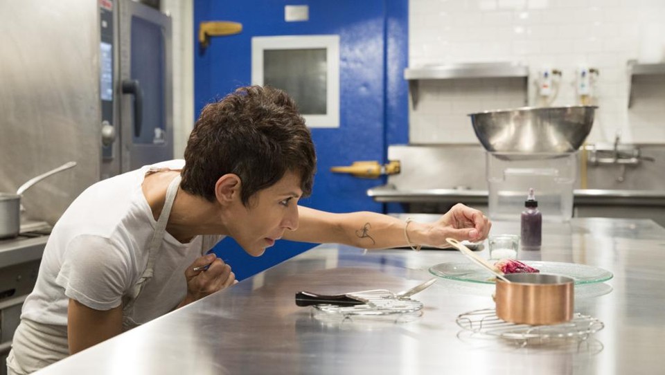 A chef Dominique Crenn, do restaurante americano Atelier Crenn, localizado em San Francisco. | Melissa Moseley/Divulgação