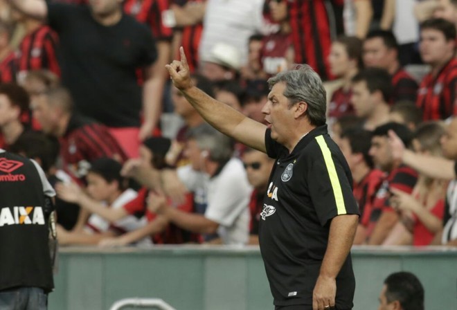 | Lineu Filho/Tribuna