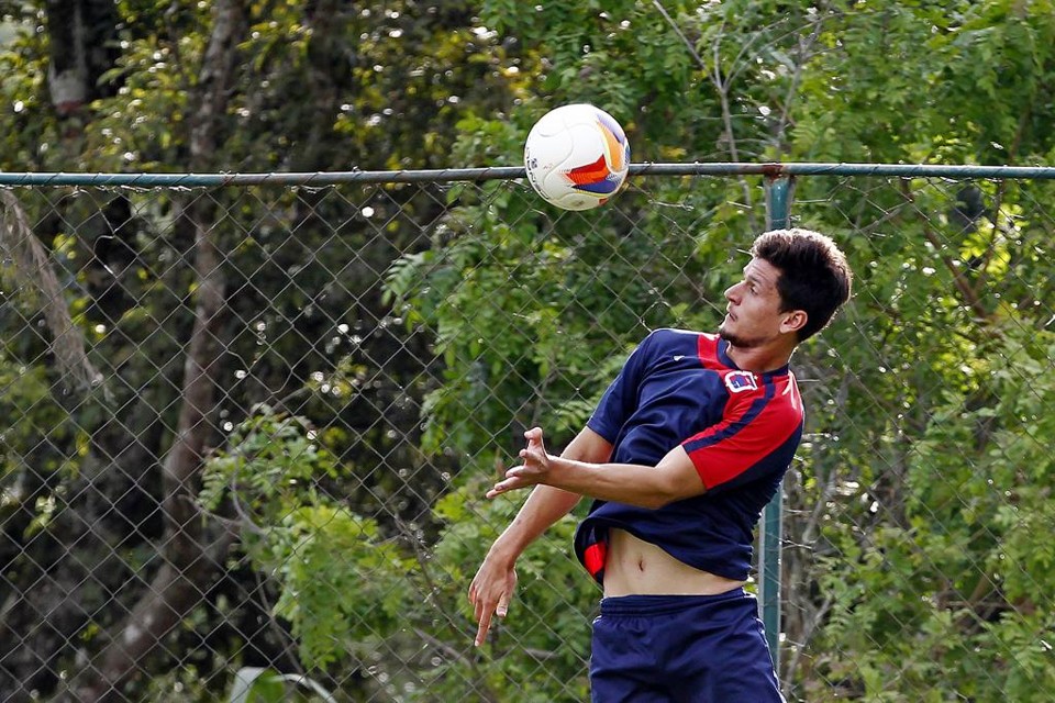 Alisson volta de suspensão e poderá jogar o mata-mata | Antônio More/Gazeta do Povo