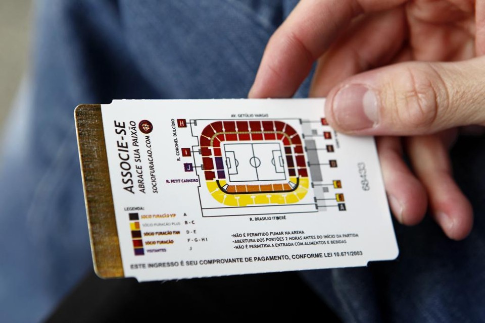 Valor do ingresso para a final do Parananense pode subir caso a sugestão de Petraglia seja aceita. | Antônio More/Gazeta do Povo