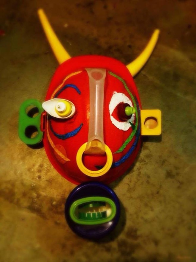 Escultura com reciclados de Bryan Urki | 