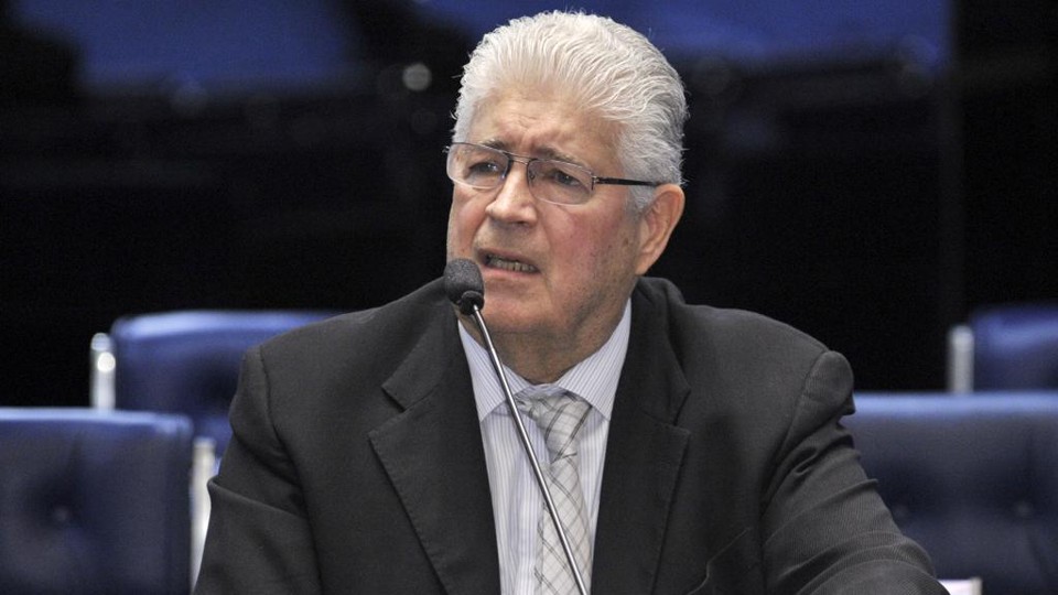 Roberto Requião é contrário ao impeachment de Dilma. | Waldemir Barreto/Agência Senado
