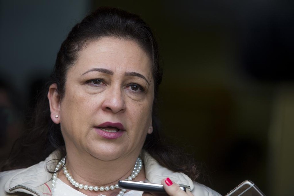 As medidas entraram em vigor na quarta-feira, 6, após reunião da diretoria da instituição, e foram mal recebidas pelos servidores da Conab. | Brunno Covello/Gazeta do Povo