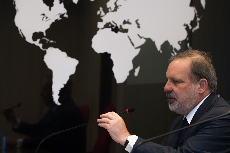 O ministro do Desenvolvimento, Indústria e Comércio Exterior, Armando Monteiro, prepara visita ao Peru para as próximas semanas | Marcello Casal Jr/Agência Brasil