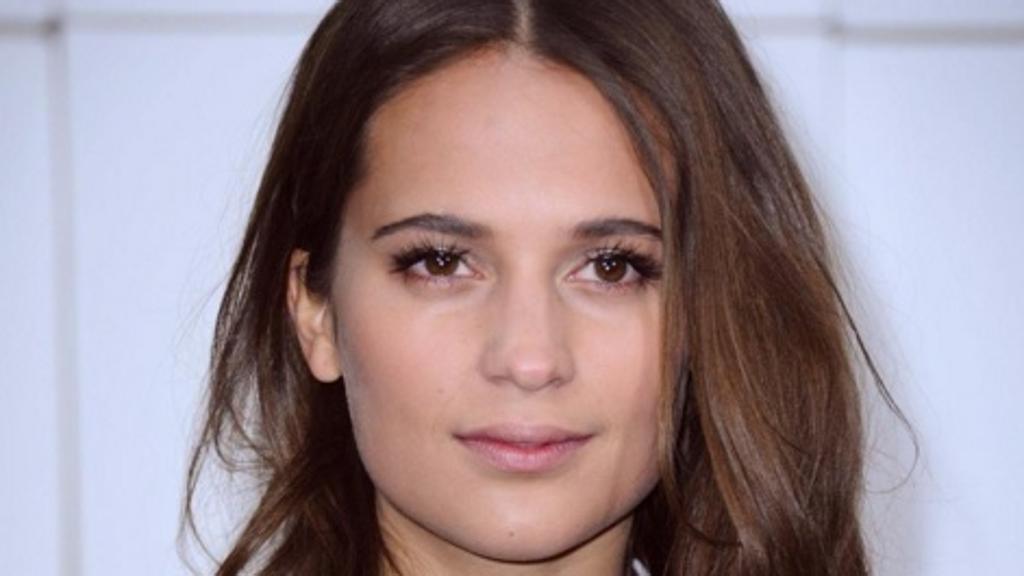 Alicia Vikander é a nova “Lara Croft | Reprodução Instagram