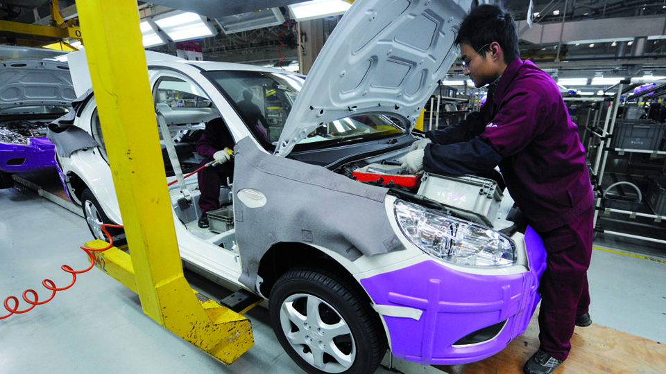 Fábrica de carros na China: ociosidade no maior produtor do mundo cresceu nos últimos anos | goh/dan/AFP