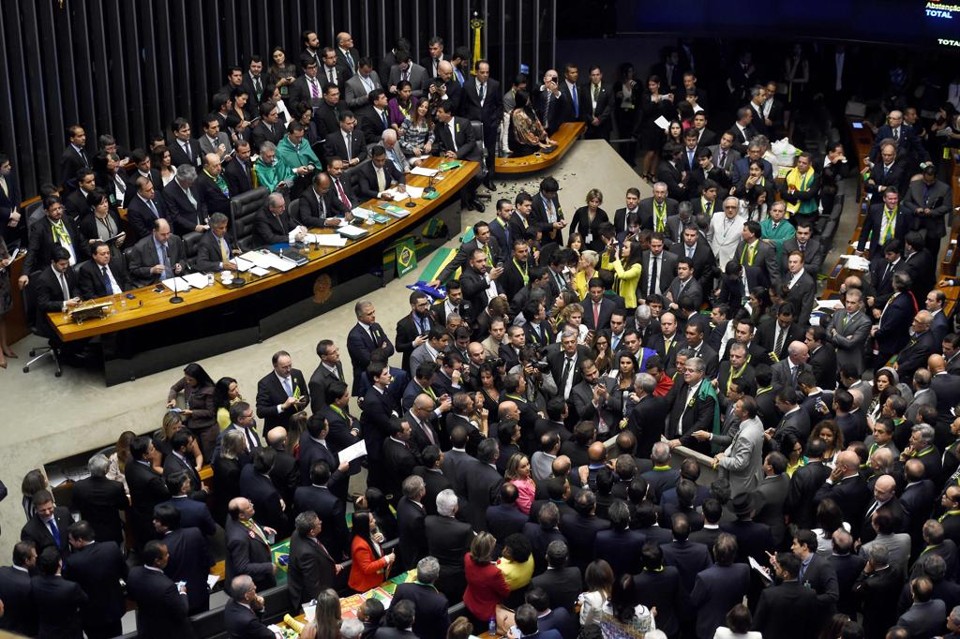 Votação na Câmara neste domingo (17). | EVARISTO SA/AFP