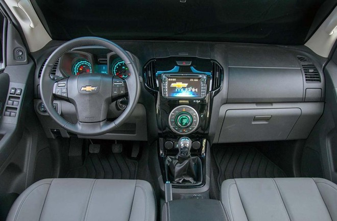 Cabine da S10 anterior. |
