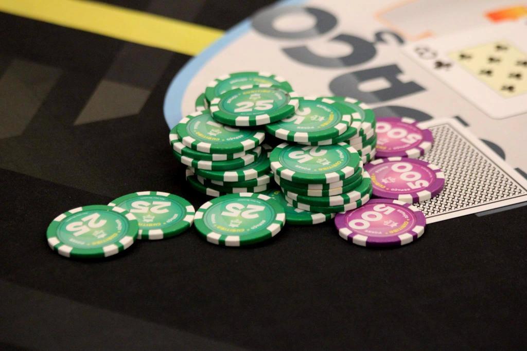 Jogador que ficar com todas as fichas após os oito dias levará o grande prêmio para casa. | Divulgação/Espaço Poker