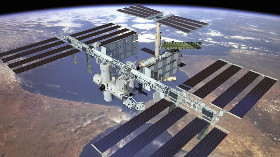 Em função do custo elevado, células solares com grande capacidade de conversão ainda são utilizadas apenas em tecnologias complexas, como satélites. | Nasa