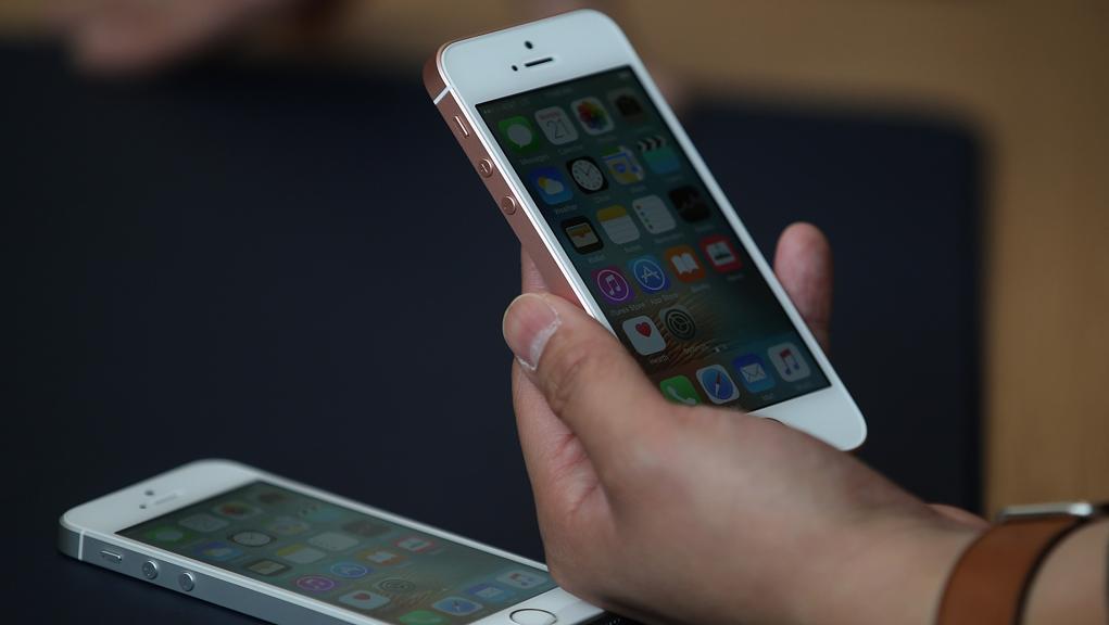 O gigante de tecnologia se negou, categoricamente, a ceder informações, preferindo manter a proteção da privacidade de seus usuários | JUSTIN SULLIVAN/AFP