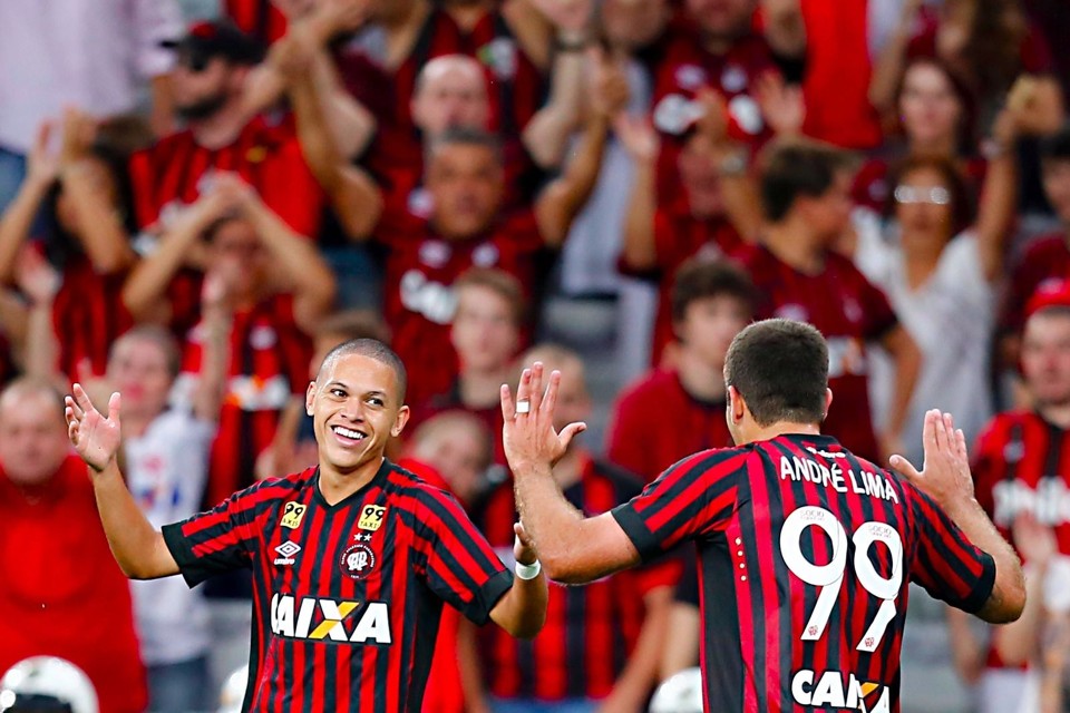 Marcos Guilherme foi o autor do segundo gol do Atlético contra o Londrina | Albari Rosa/Gazeta do Povo