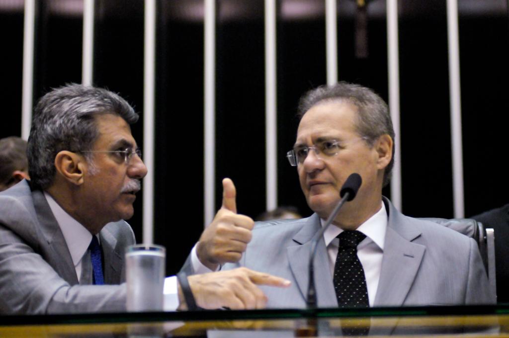 Denúncias do “eletrolão” alcançam caciques do PMDB, como os senadores Romero Jucá e Renan Calheiros. | Geraldo Magela/Agência Senado