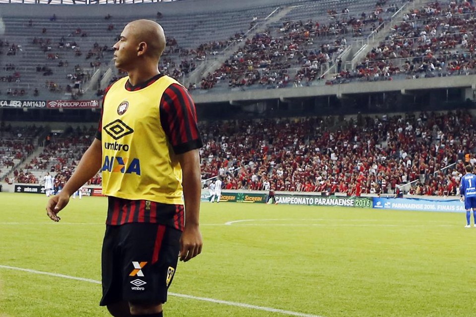 Walter não marca gols há 157 dias. | Albari Rosa/Gazeta do Povo