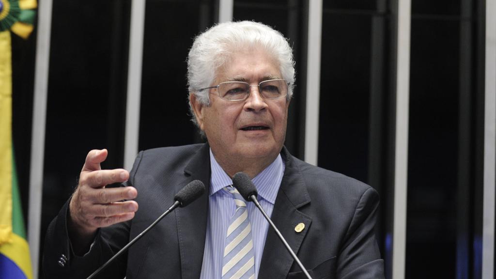 Apesar de pertencer ao PMDB, senador Roberto Requião não deve fazer parte da comissão. | Jefferson Rudy/Agência Senado
