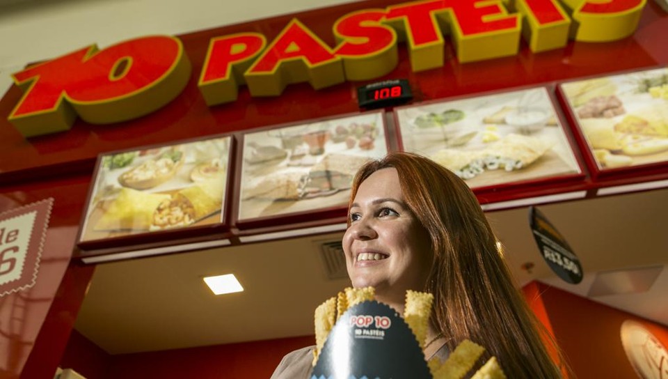 Cristina Fischer, gerente de expansão: número de interessados em abrir franquia no exterior disparou. | Marcelo Andrade/Gazeta do Povo