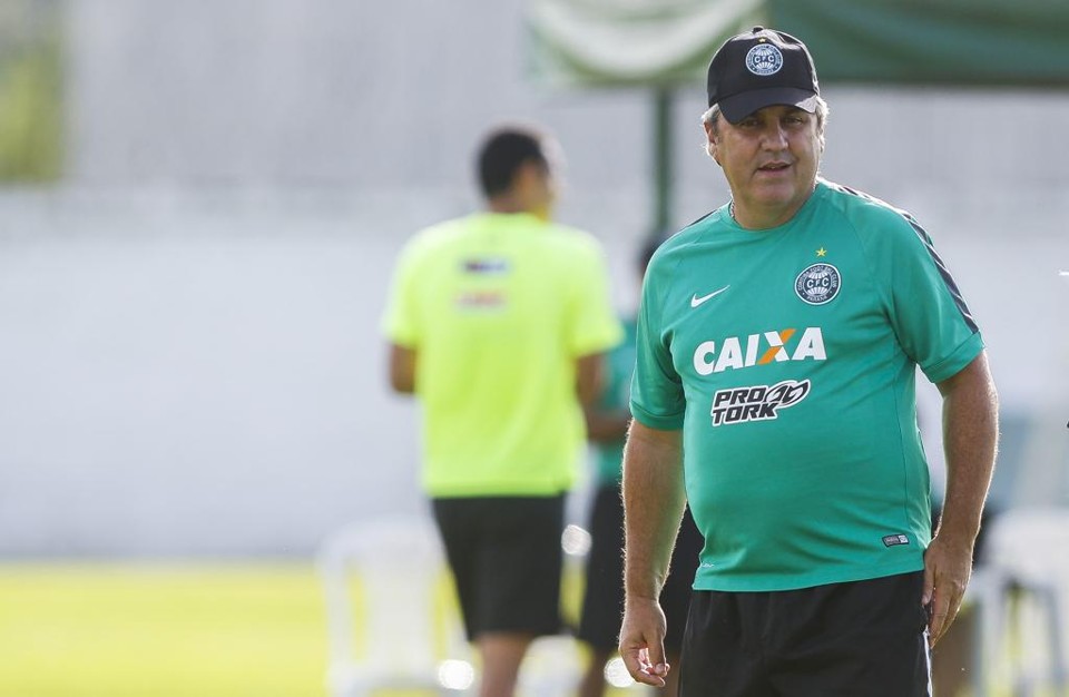 Kleina pode perder os articuladores de jogada na decisão. | Daniel Castellano/Gazeta do Povo