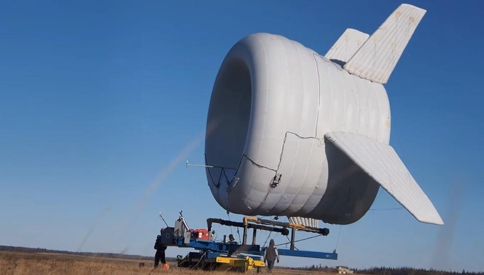 Usina eólica portátil voadora desenvolvida pela startup norte-americana Altaeros Energies. | Divulgação/Altaeros Energies