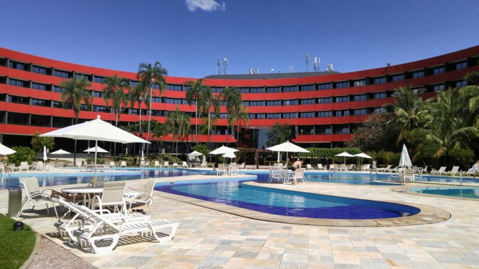 Hotel Golden Tulip, em Brasília, onde Lula montou seu “QG” para buscar apoio contra o impeachment | André Gonçalves/Gazeta do Povo