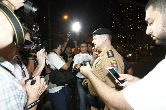 Coronel Antônio Zanatta Neto fala com a imprensa | Antonio More