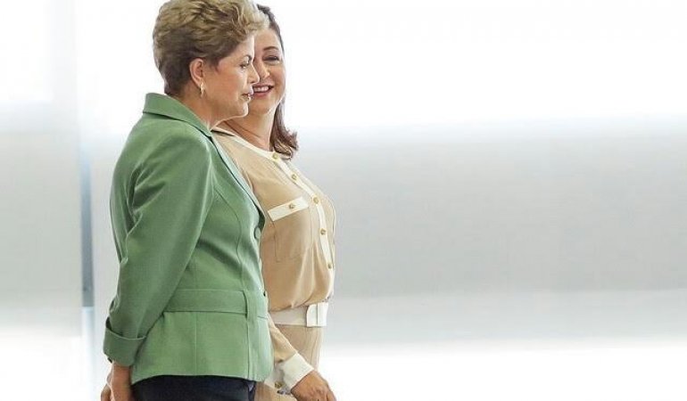 A ministra tem recebido críticas da entidade e da bancada ruralista devido à sua atuação na pasta e à relação de amizade que mantém com a presidente Dilma Rousseff. | /