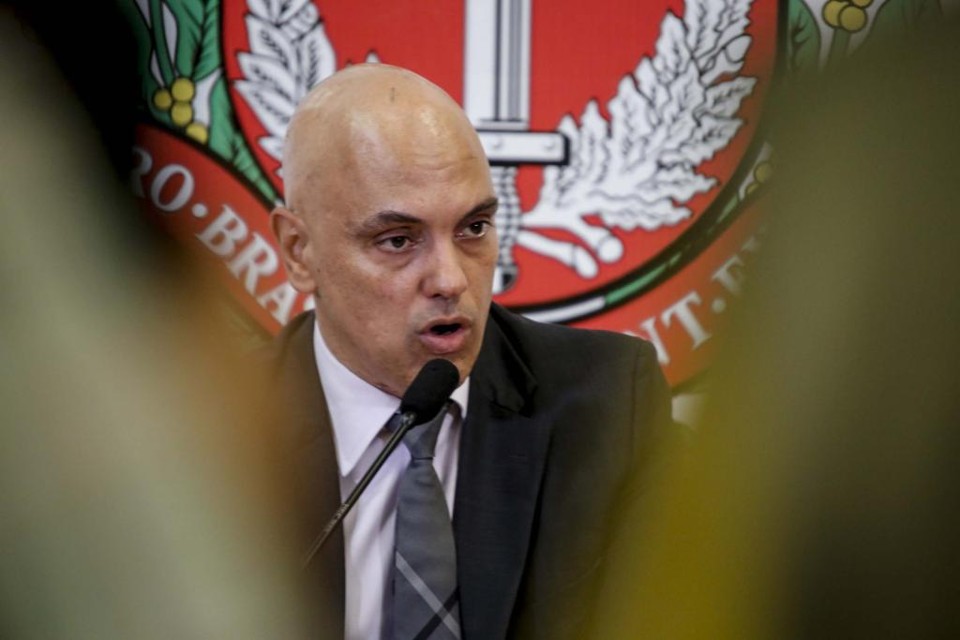 O secretário de Segurança Pública de São Paulo, Alexandre de Moraes, anuncia medidas antiviolência em jogos de futebol. | Suamy Beydoun/Futura Press/Folhapress