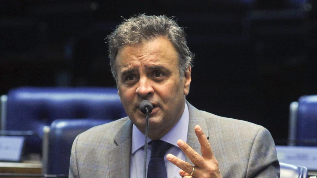 Aécio Neves entende que PSDB não deve se opor formalmente à ida de tucanos para ministérios. | Geraldo Magela/Agência Senado