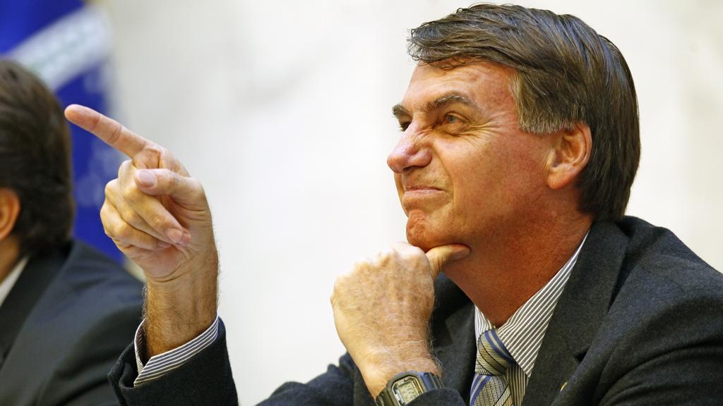 Jair Bolsonaro dedicou voto a favor do impeachment ao ex-chefe do DOI-Codi, Carlos Brilhante Ustra. | Antônio More/Gazeta do Povo