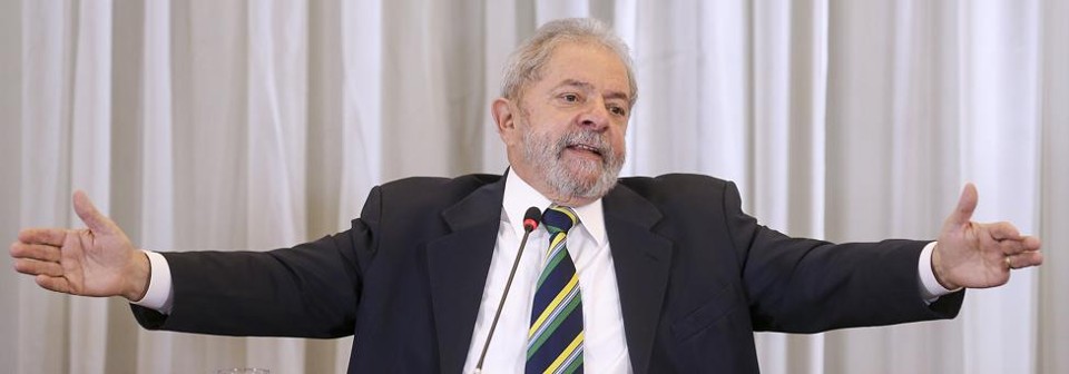Lula presta depoimento a investigadores da Lava Jato Ex-presidente Lula é suspeito de ter recebido vantagens de construtoras condenadas na Lava Jato | Ricardo Stucket/Instituto Lula