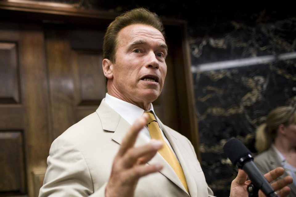 Arnold Schwarzenegger foi eleito governador da Califónia após recall de Gray Davis. | Max Whitaker/Getty Images/AFP
