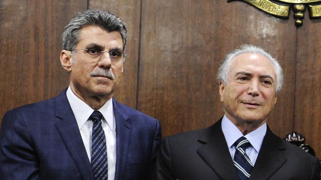 Romero Jucá e Michel Temer entregaram projeto de revisão da meta fiscal ao Congresso nesta segunda-feira (23). | Jonas Pereira/Jonas Pereira/Agência Senado