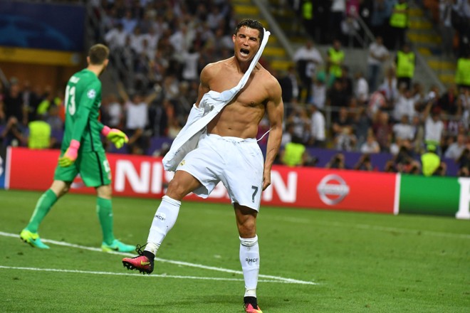 Cristiano Ronaldo foi o artilheiro do torneio com 16 gols | GERARD JULIEN/AFP