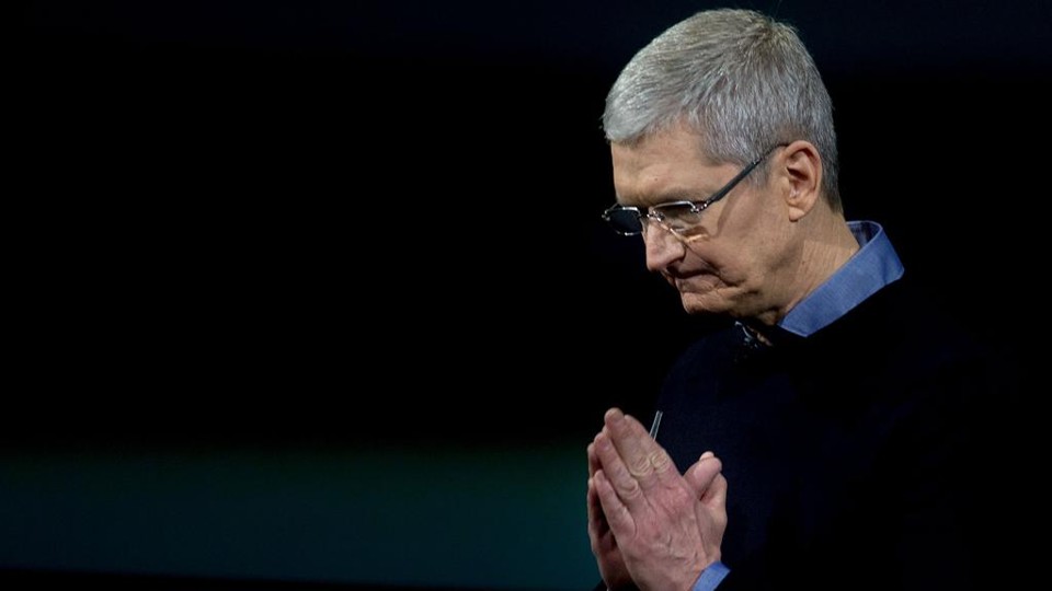 Tim Cook, CEO da Apple: rumores apontam que a empresa está prestes a entrar de cabeça no mercado automotivo | JOSH EDELSON/AFP
