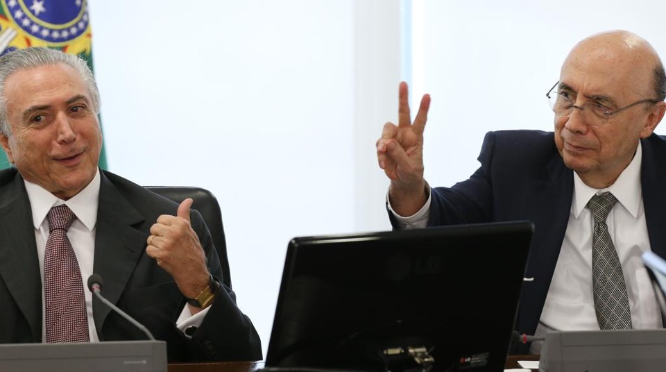 Temer e Meirelles estão discutindo detalhes do pacote de ajuste fiscal. | LULA MARQUES/Agência PT