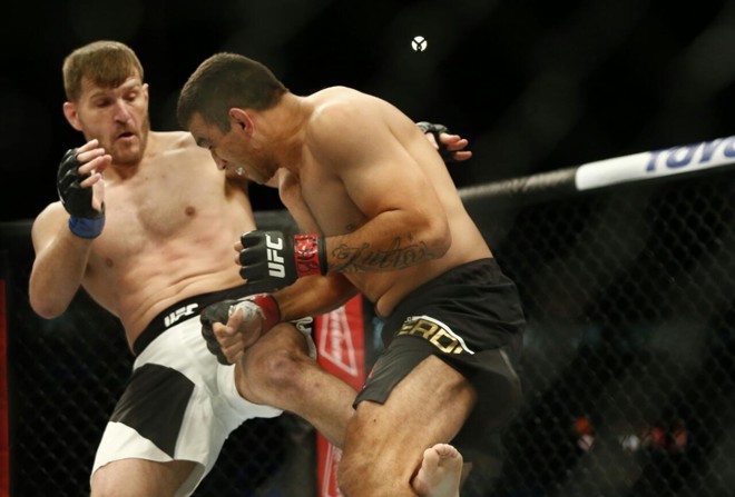 Imagem da luta entre Werdum e Miocic. | Hugo Harada/Gazeta do Povo