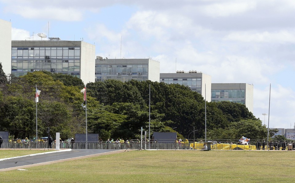 Vista da Esplanada dos Ministérios: incorporação da Cultura pela Educação pode ser revista; ministros da Indústria e Planejamento brigam por funções. | Valter Campanato/Agência Brasil